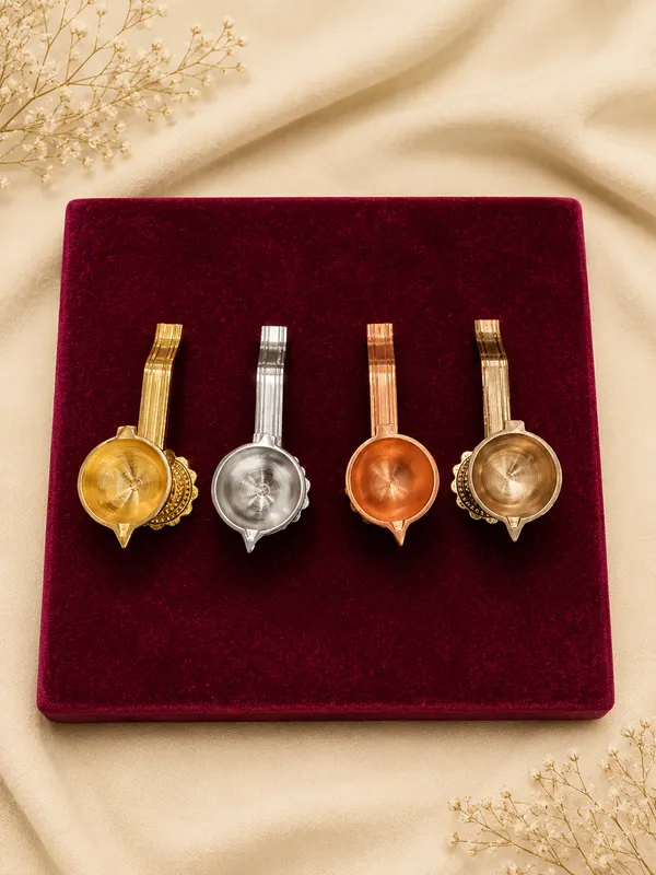 Pure_Brass_Diya_With_Coating_|_Set_of_1