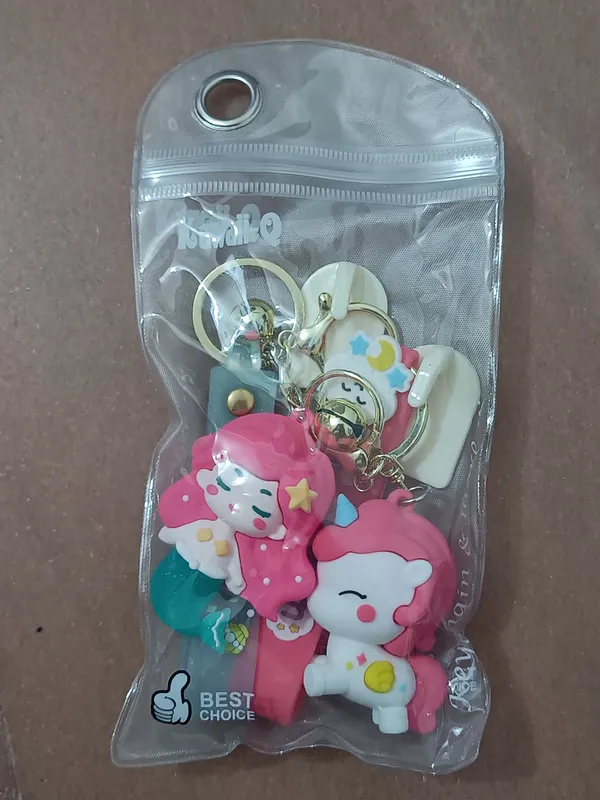 Kawaii-Q_Pink_Mermaid_&_Pink_Unicorn_Keychain_Set