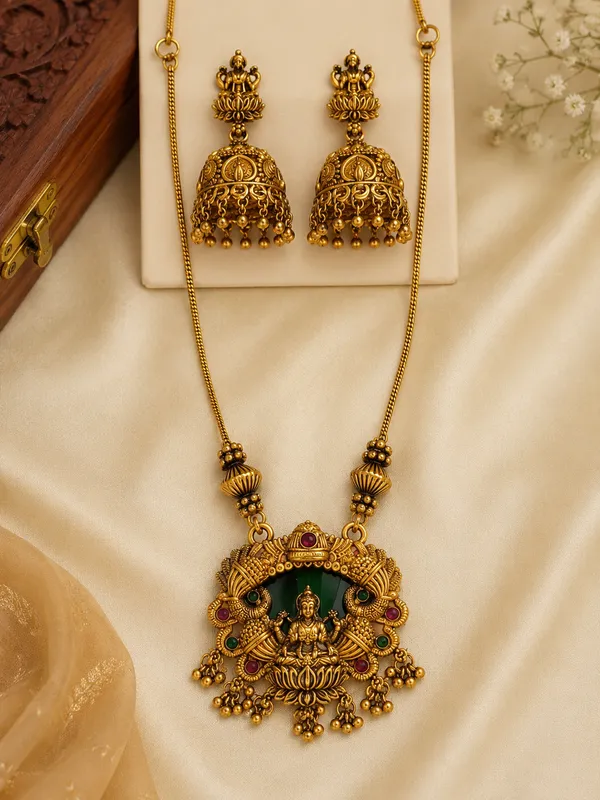Trending_New_Premium_Quality_Big_Dollar_With_Earrings