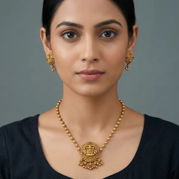Trending_New_Premium_Quality_Pearl_Choker