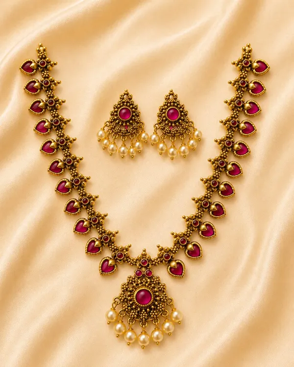 Red_Pallaka_Choker