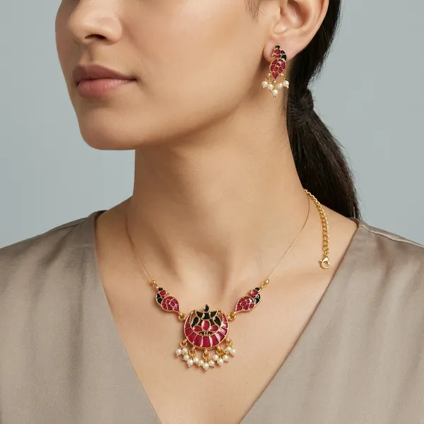 Premium_Quality_Trending_Moon_Necklace_Invisible_Chain_With_Earing_New_Arrival