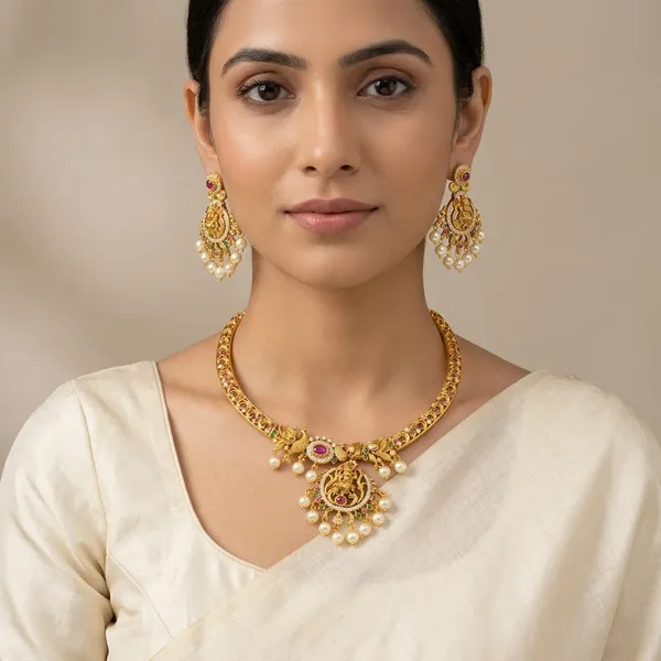 New_Trending_Premium_Quality_Jewellery_Set_With_Earrings