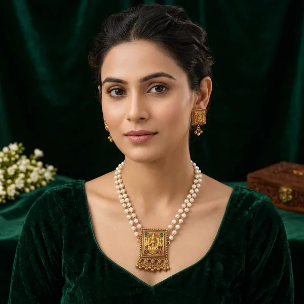 Trending_Premium_Quality_Pearl_Choker