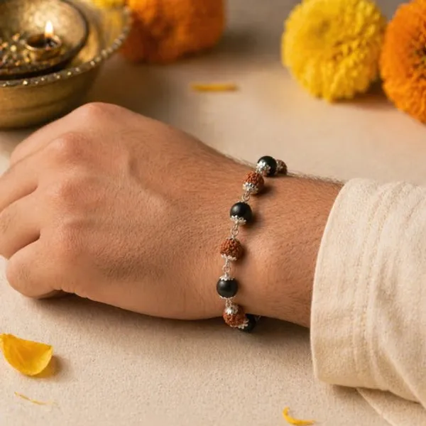 Certified_Rudraksha_and_Karungali_bracelet_original_with_certificate_8mm