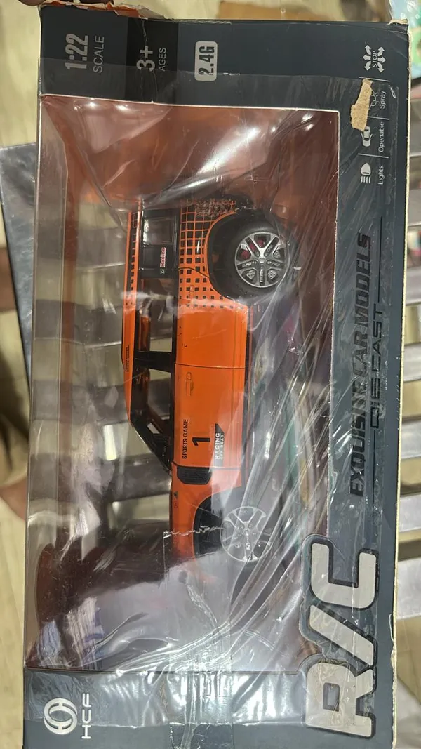 Orange_Rc_Car_1:22_Scale_Model_With_2.4G_Remote_Control