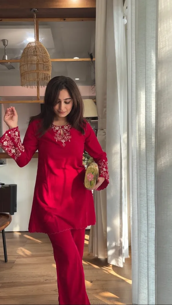 Red_Embroidered_Kurta_Set_For_Women