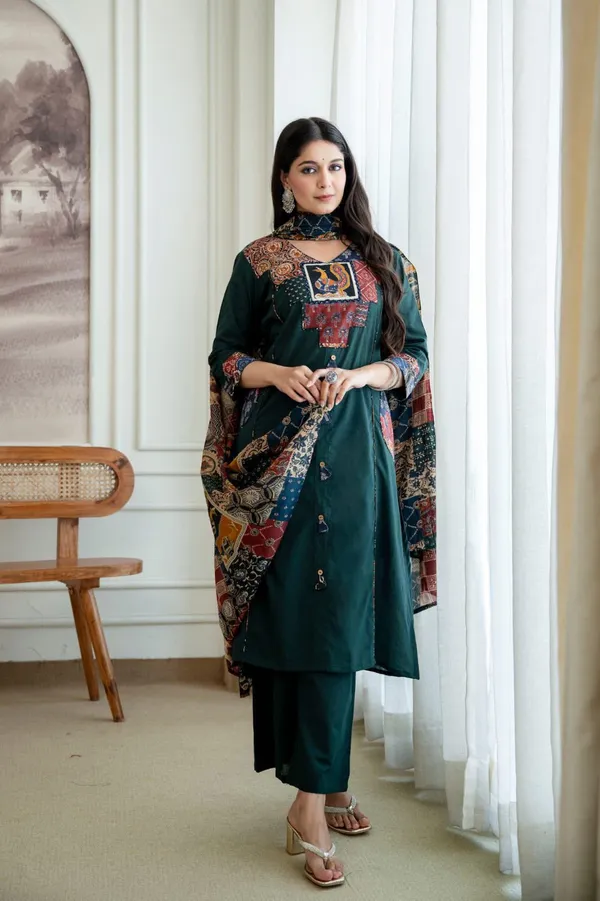 Green_Cotton_Ajrakh_Print_Kurta_Set_for_Women