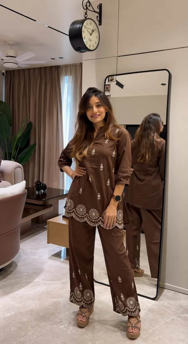 Brown_Embroidered_Ethnic_Kurta_Pajama_Set_For_Women