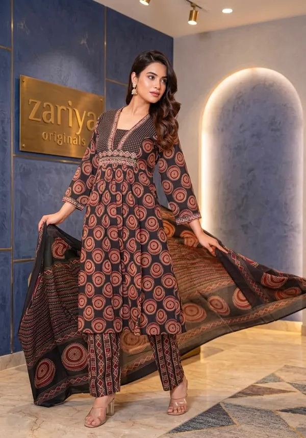 Black_Printed_Anarkali_Kurta_Set_With_Dupatta_For_Women