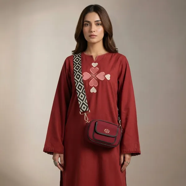 Maroon_Embroidered_Heart_Applique_Kurta_Set_With_Geometric_Strap_Bag