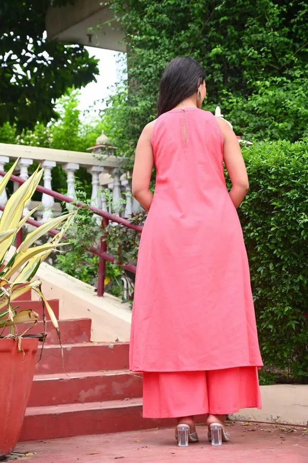 Pink_Solid_Sleeveless_Kurta_With_Palazzo_Set_For_Women