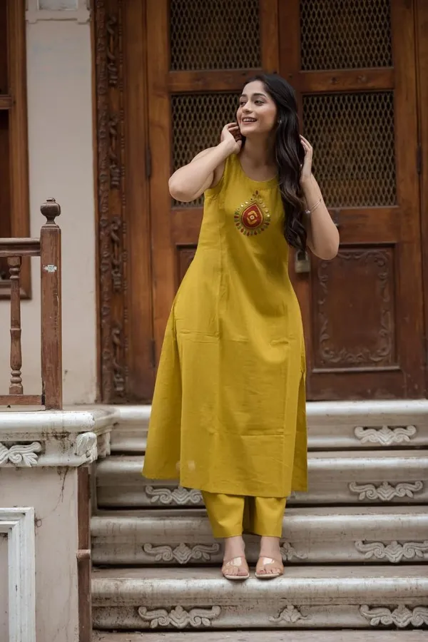 Mustard_Yellow_Cotton_Straight_Kurta_Set_With_Embroidered_Motif_For_Women