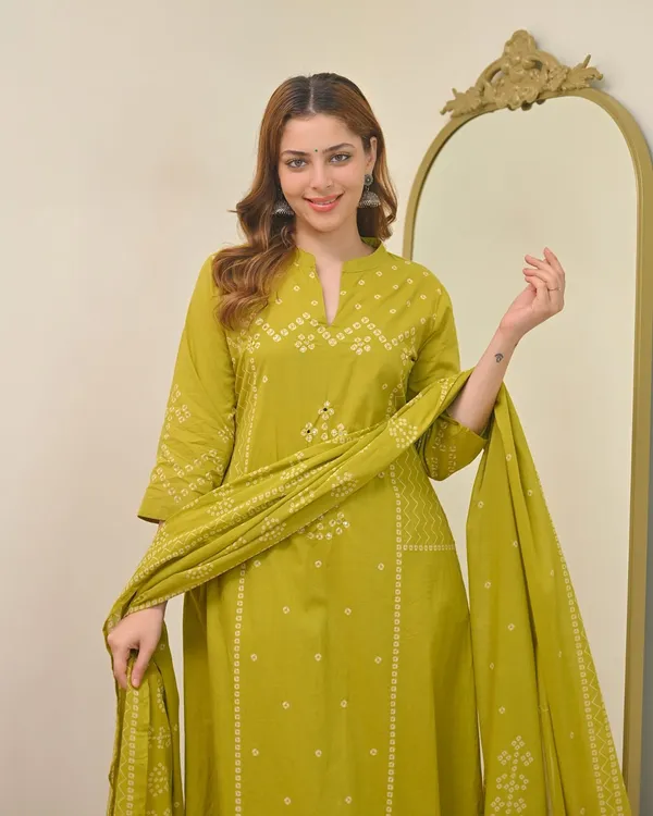 Olive_Green_Embroidered_Cotton_Kurta_Set_With_Dupatta_For_Women