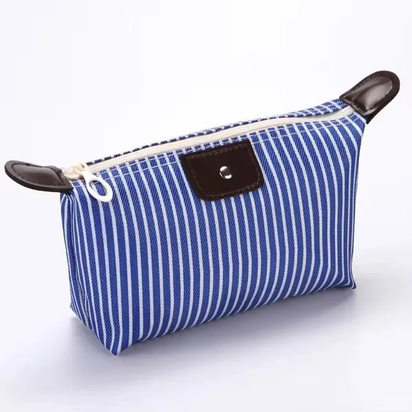 Blue_Canvas,_Pu_Leather_Premium_Toiletry_Bag
