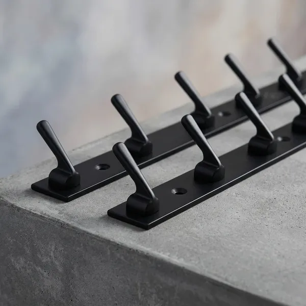 Stainless_Steel_Black_8-Pin_Wall_Mounted_Cloth_Hook_Rail_Pack_Of_2