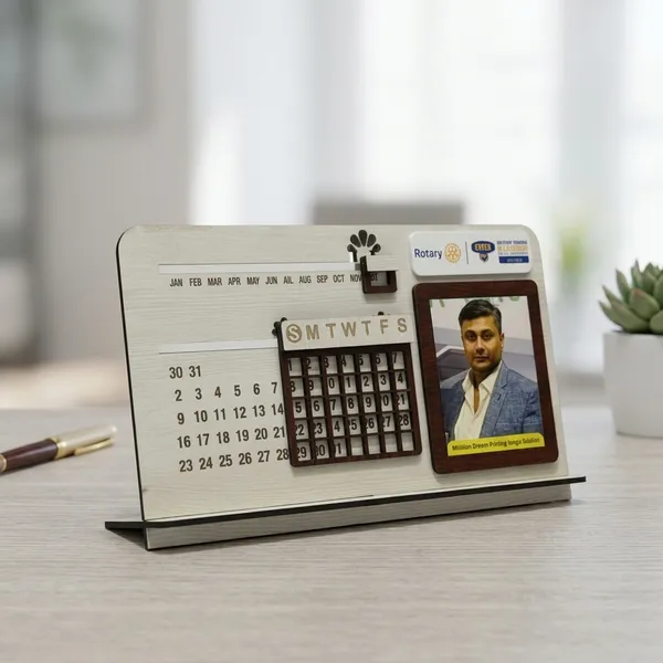Personalized_Desktop_Calendar_With_Photo_Frame_1_Unit