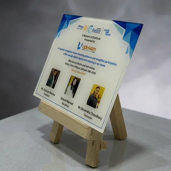 Printed_Certificate_With_Wooden_Display_Easel_1_Unit