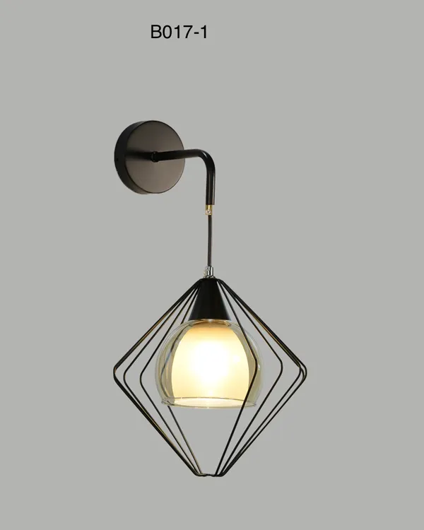 Glass_Metal_Modern_Black_Wall_Light