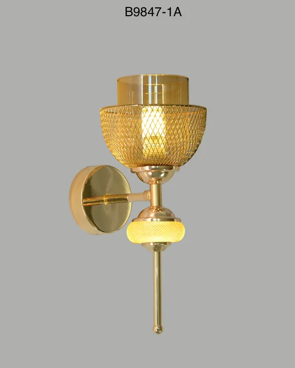 Glass_Metal_French_Gold_Vintage_Amber_Wall_Light