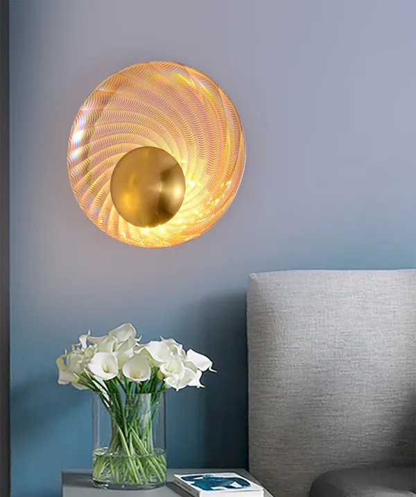 Glass_Amber_Finish_Wall_Light