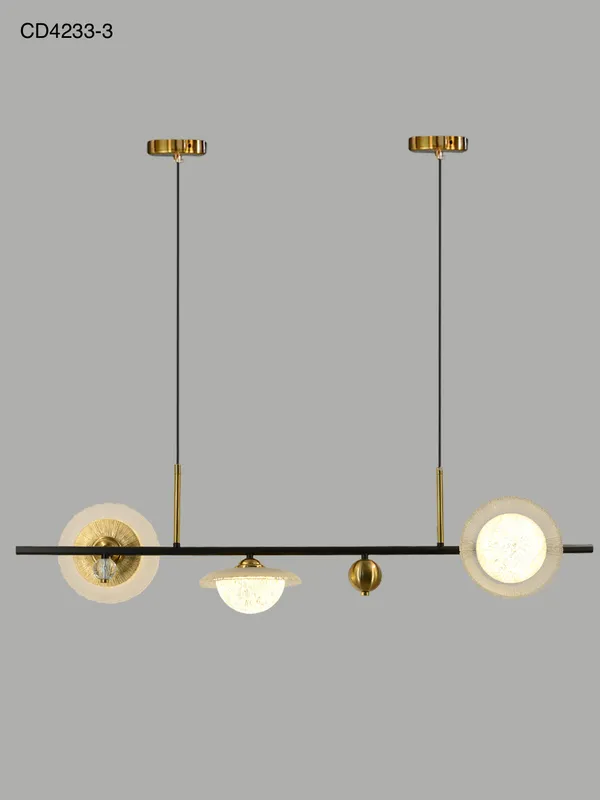 Metal_Glass_Modern_Linear_Black_Gold_Chandelier