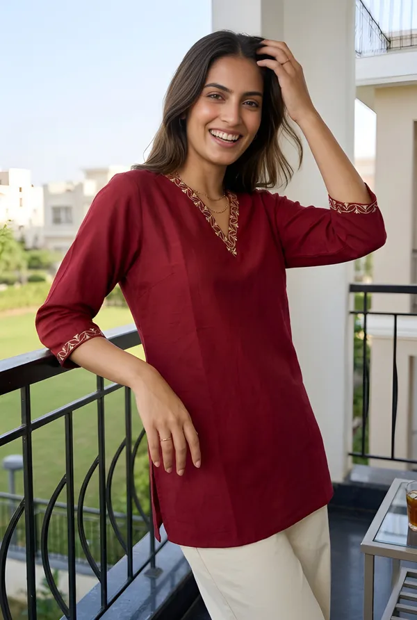 Maroon_Cotton_Blend_Embroidered_V_Neck_Tunic_Top_For_Women