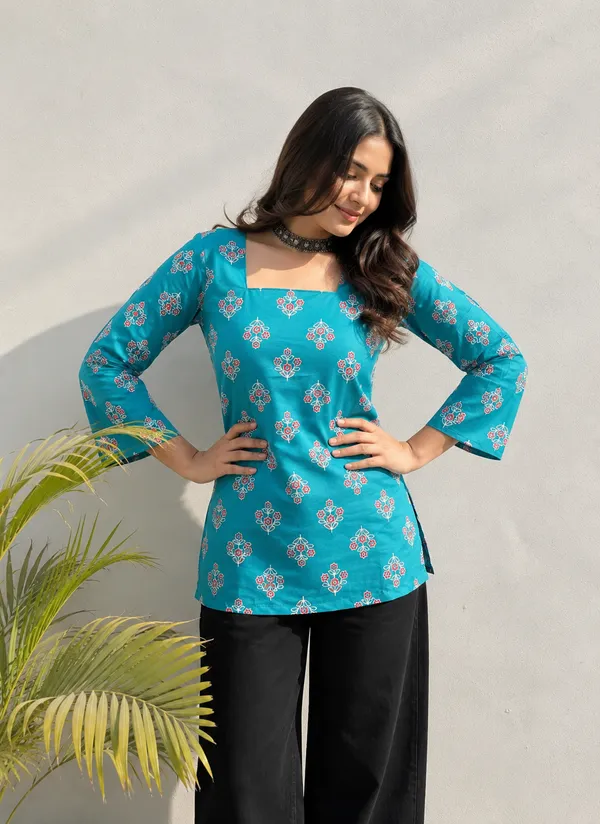 Turquoise_Cotton_Floral_Print_Square_Neck_Kurti_For_Women