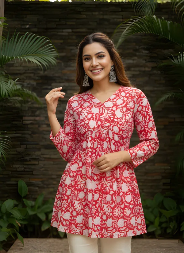 Red_White_Cotton_Floral_Print_Short_Kurti_For_Women