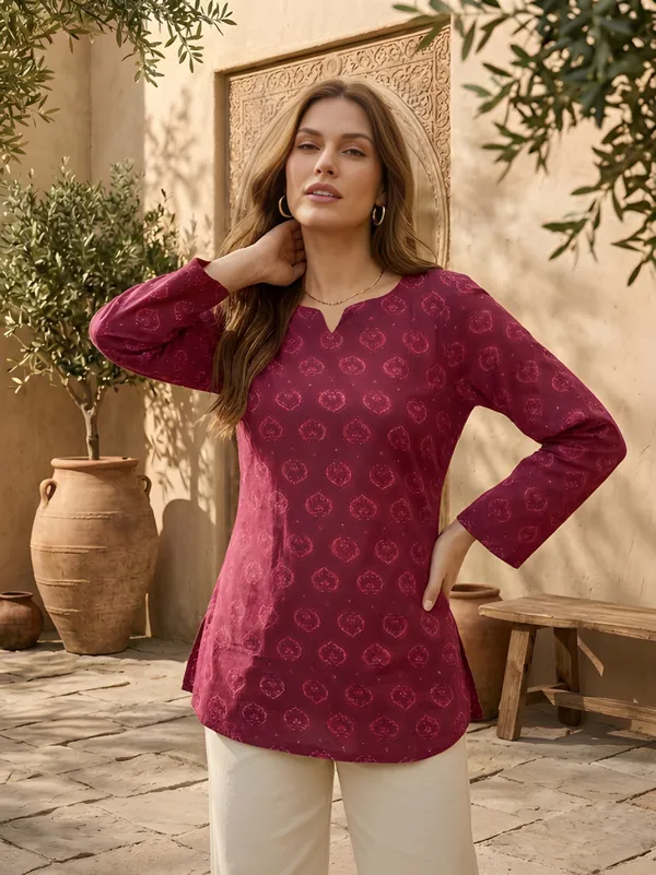 Magenta_Cotton_Geometric_Print_A_Line_Tunic_Top_For_Women