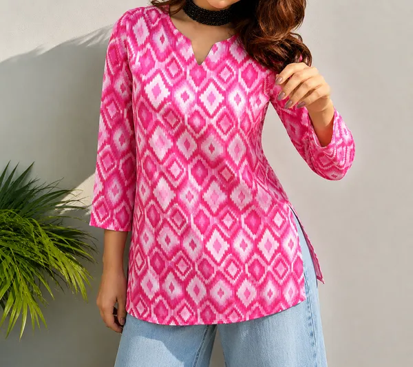 Pink_Cotton_Relaxed_Fit_Geometric_Diamond_Print_Top_For_Women