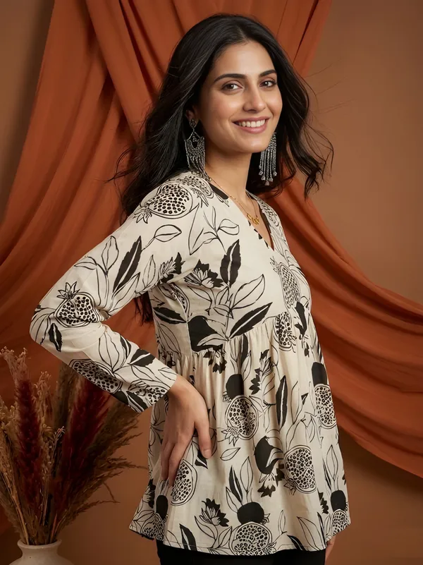 Off_White_Cotton_Relaxed_Fit_Floral_Print_Top_For_Women