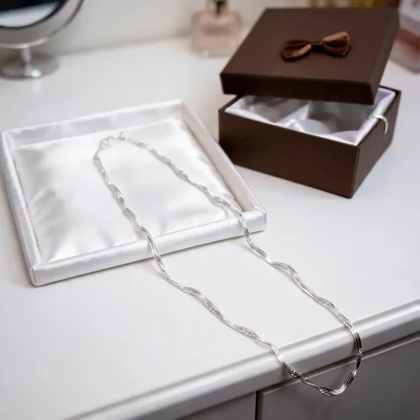 925_Sterling_Silver_Spiral_Classic_Chain_For_Women