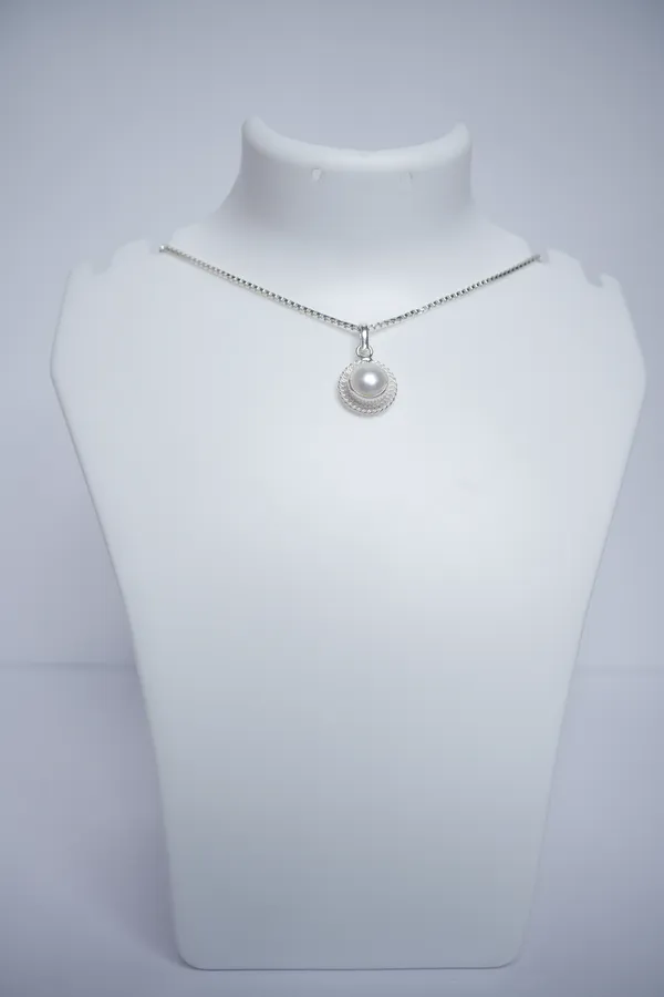 925_Sterling_Silver_Crescent_Moon_Pearl_Pendant_For_Women