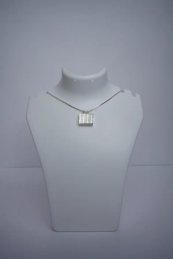 Silver_Locket_(Tabij)_For_Men_&_Women