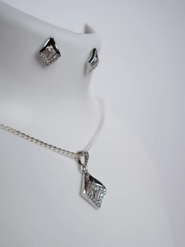 925_Sterling_Silver_Geometric_Floral_Pendant_&_Earrings_Set_For_Women