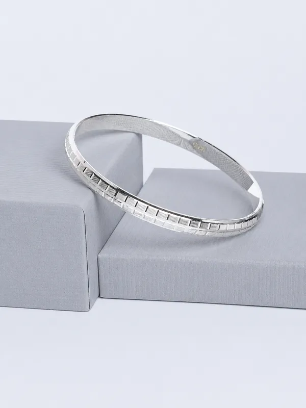 925_Sterling_Silver_Regal_Line_Textured_Kada_For_Men