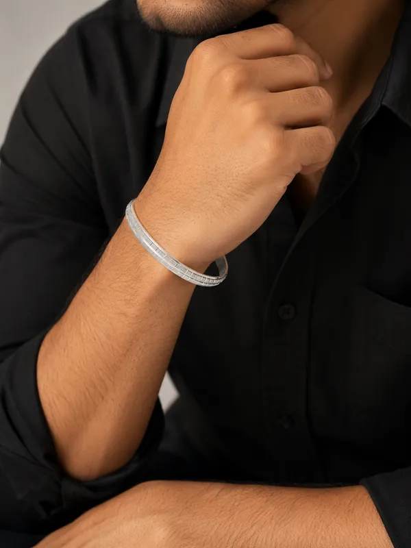925_Sterling_Silver_Regal_Line_Textured_Kada_For_Men
