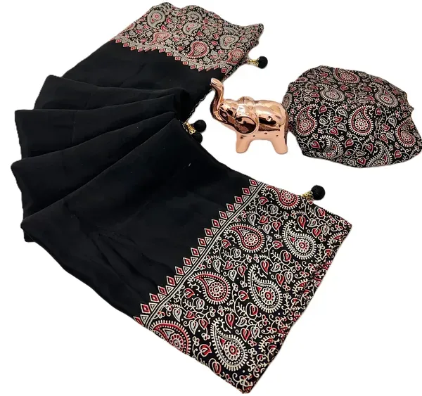 Black_Japan_Satin_Saree_With_Unstitched_Blouse_For_Women