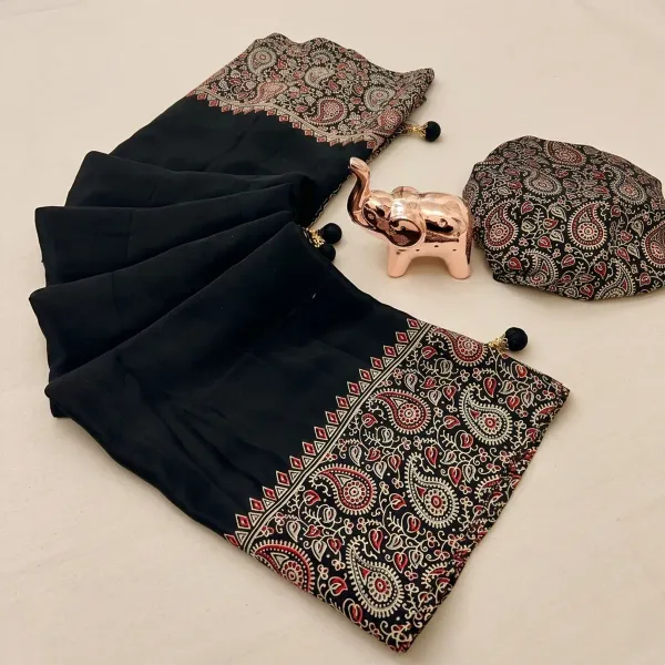 Black_Japan_Satin_Saree_With_Unstitched_Blouse_For_Women