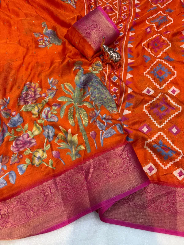 Orange_Georgette_Foil_Saree_With_Unstitched_Blouse_For_Women