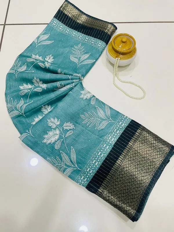 Sea_Green_Dola_Silk_Saree_With_Unstitched_Blouse_For_Women