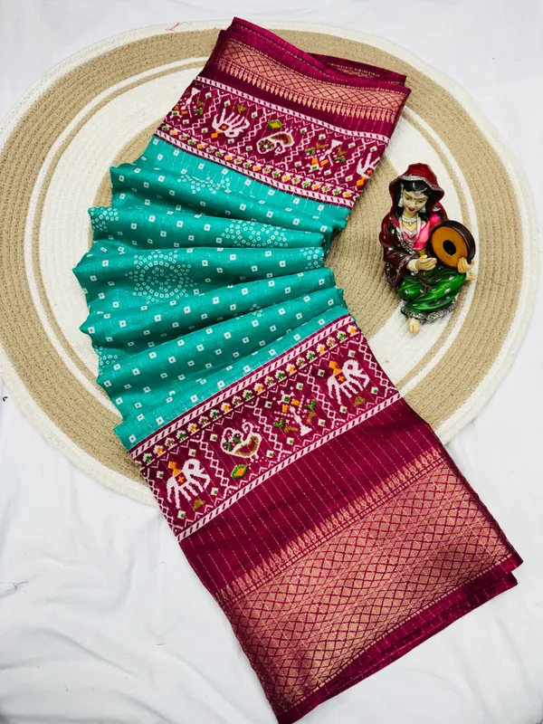 Sea_Green_Dola_Silk_Saree_With_Unstitched_Blouse_For_Women