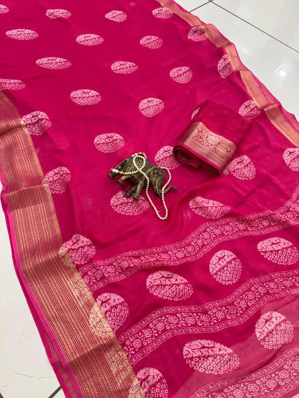 Pink_Georgette_Foil_Saree_With_Unstitched_Blouse_For_Women