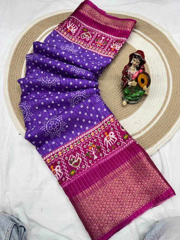 Purple_Dola_Silk_Saree_With_Unstitched_Blouse_For_Women