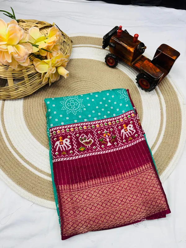 Sea_Green_Dola_Silk_Saree_With_Unstitched_Blouse_For_Women