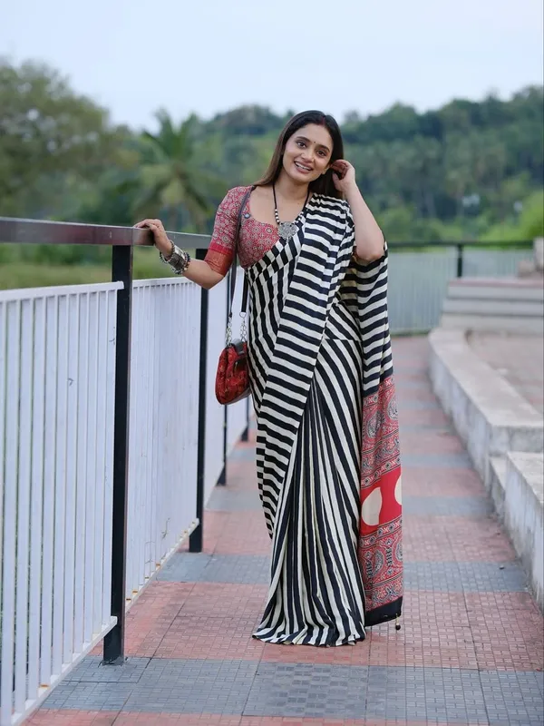 Multicolor_Japan_Satin_Saree_With_Unstitched_Blouse_For_Women