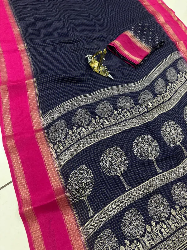 Navy_Blue_Cotton_Chex_Saree_With_Unstitched_Blouse_For_Women