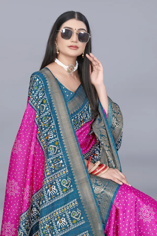 Pink_Dola_Silk_Saree_With_Unstitched_Blouse_For_Women