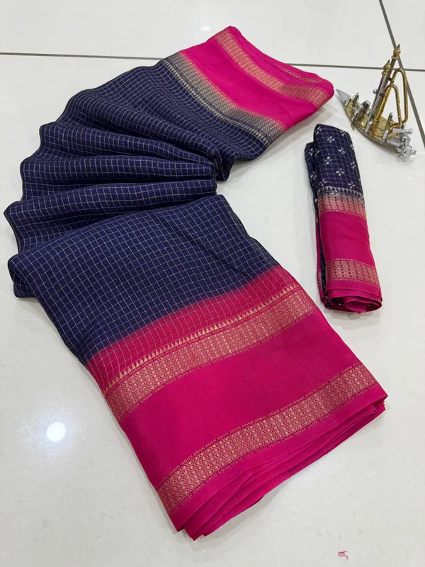 Navy_Blue_Cotton_Chex_Saree_With_Unstitched_Blouse_For_Women